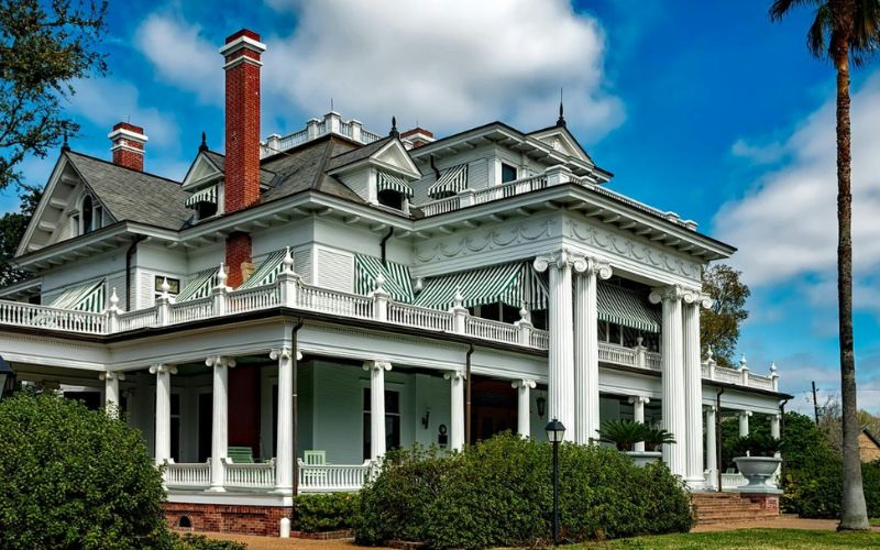 Designing Bungalows With Timeless Luxury